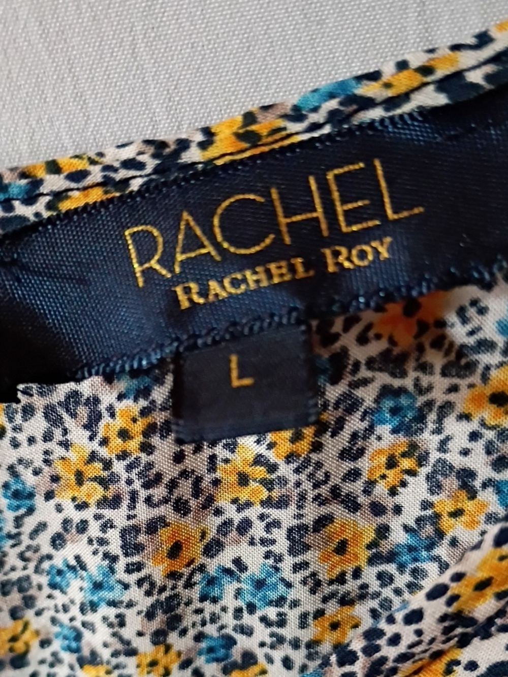 Rachel Roy Top L - Picture 4 of 7